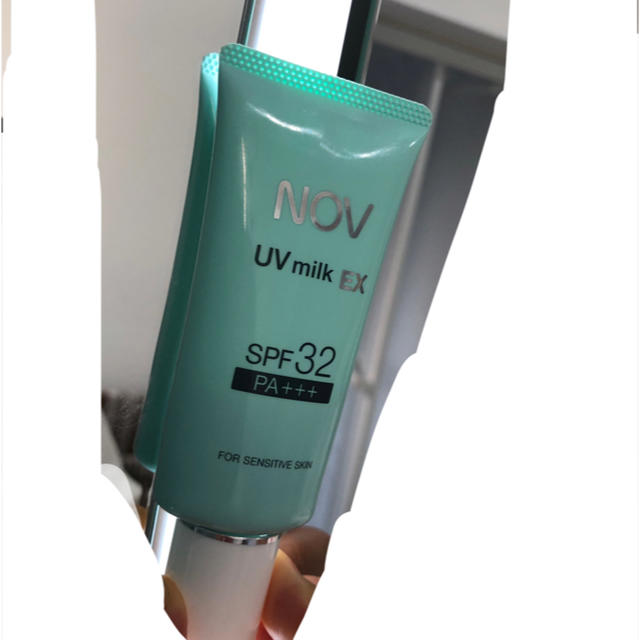 NOV(ノブ)のNOV UVミルクEX  コスメ/美容のボディケア(日焼け止め/サンオイル)の商品写真