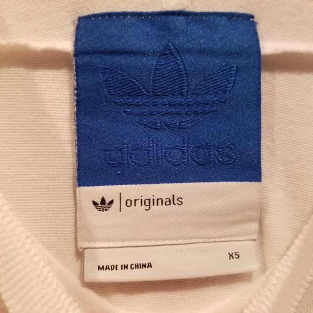 adidas(アディダス)のadidas Originals Tシャツ XSサイズ メンズのトップス(Tシャツ/カットソー(半袖/袖なし))の商品写真