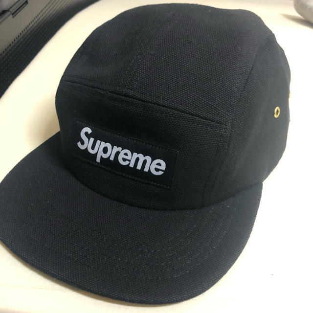 Supreme(シュプリーム)のsupreme キャップ(ブラック) メンズの帽子(キャップ)の商品写真