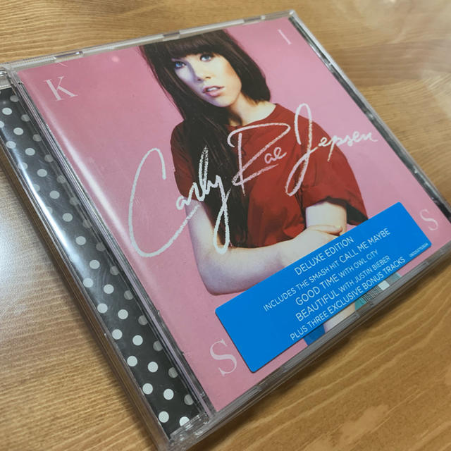 Carly Rae Jepsen KISS エンタメ/ホビーのCD(ポップス/ロック(洋楽))の商品写真