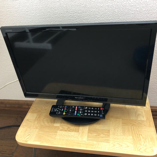 SHARP(シャープ)のシャープ19インチ スマホ/家電/カメラのテレビ/映像機器(テレビ)の商品写真