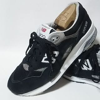 ニューバランス(New Balance)の
定2万王道デザイン!ニューバランス1600高級スニーカー人気のビンテージ黒！(スニーカー)