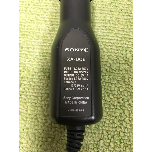 SONY(ソニー)のソニー カーバッテリーアダプター XA-DC6 USBminiB 5V1A 新品 自動車/バイクの自動車(車内アクセサリ)の商品写真