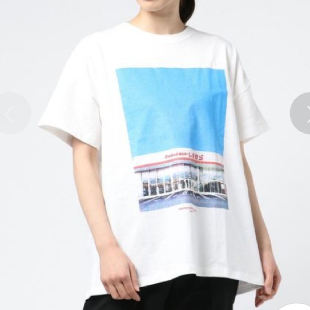 しまむら(シマムラ)のお店フォトプリントTシャツ レディースのトップス(Tシャツ(半袖/袖なし))の商品写真