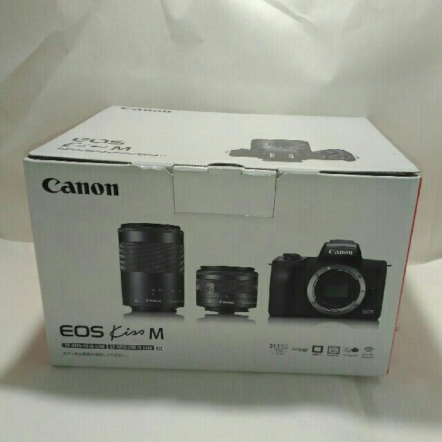 新品未使用キャノン EOS Kiss(ホワイト）・ダブルズームキット Canon