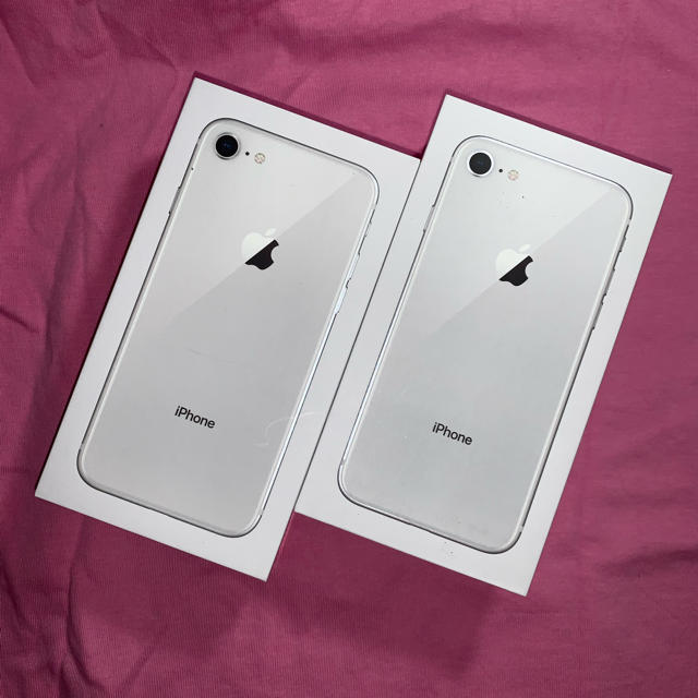 iPhone8 シルバー64GB