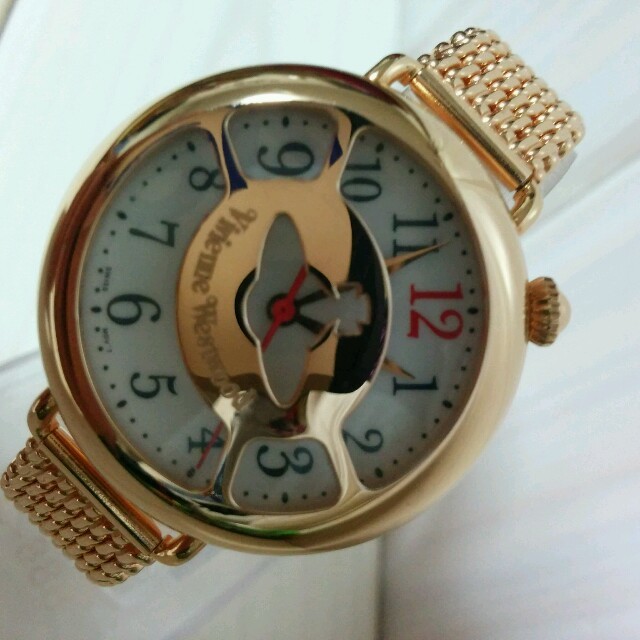Vivienne Westwood(ヴィヴィアンウエストウッド)のヴィヴィアン　ウエストウッド　時計 レディースのファッション小物(腕時計)の商品写真