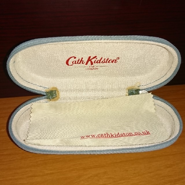 Cath Kidston(キャスキッドソン)のCath Kidston メガネケース レディースのファッション小物(名刺入れ/定期入れ)の商品写真