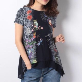 デシグアル(DESIGUAL)の新品 デシグアル 半袖カットソー 定価8900円 XSサイズ 大幅値下げ‼️(カットソー(半袖/袖なし))