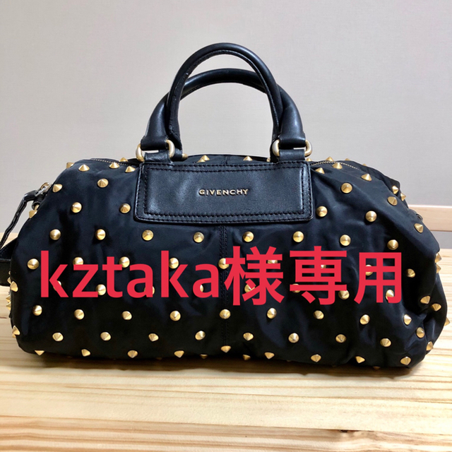 GIVENCHY(ジバンシィ)の【kztaka様専用】GIVENCHY ナイロンバック ゴールスタッズ レディースのバッグ(ショルダーバッグ)の商品写真