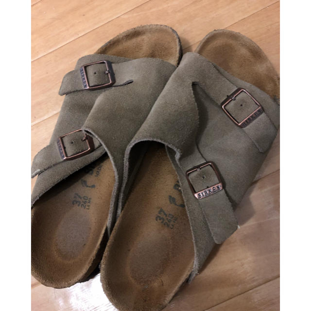 BIRKENSTOCK(ビルケンシュトック)の値下げ！！BIRKENSTOCK チューリッヒ レディースの靴/シューズ(サンダル)の商品写真