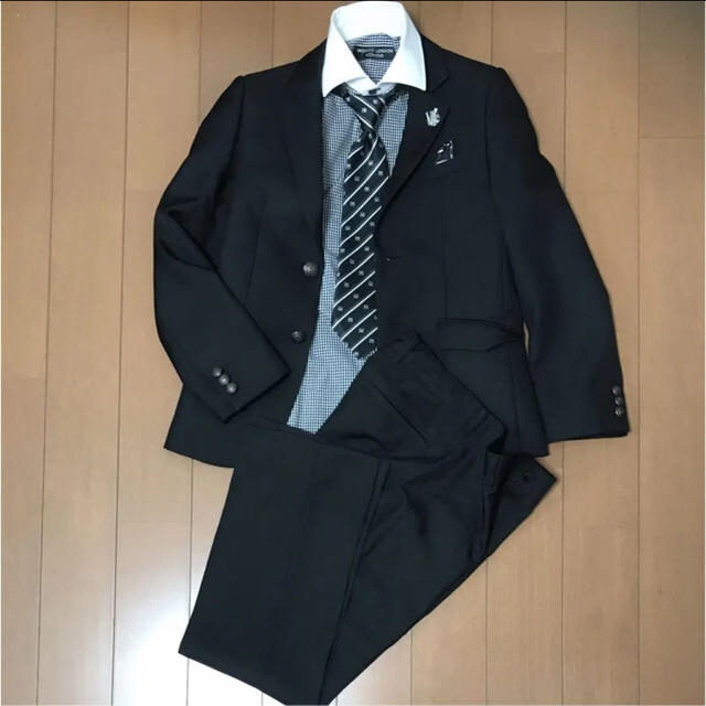 MICHIKO LONDON - 男の子 スーツ 140 卒業式の通販 by hanamarumeg's shop｜ミチコロンドンならラクマ
