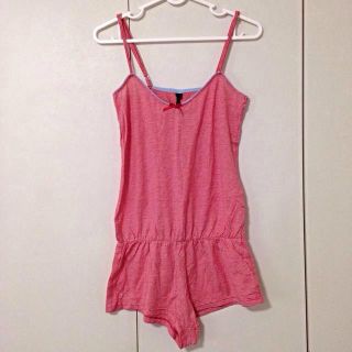 トップショップ(TOPSHOP)のTOPSHOP☆新品☆ロンパース部屋着(ルームウェア)