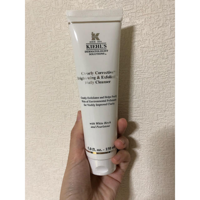 Kiehl's(キールズ)のキールズ DS クリアリーホワイト エクスフォリエーティング クレンザー コスメ/美容のスキンケア/基礎化粧品(洗顔料)の商品写真