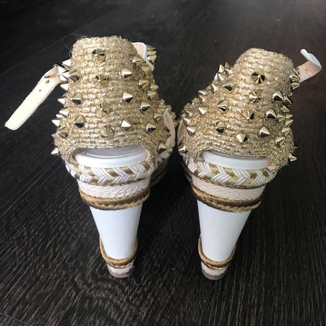 Christian Louboutin(クリスチャンルブタン)のルブタン ウェッジソールサンダル レディースの靴/シューズ(サンダル)の商品写真