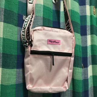 シュプリーム(Supreme)のanti social social club sholder bag pink(ショルダーバッグ)