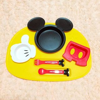 ディズニー(Disney)のミッキーお食事プルートセット(プレート/茶碗)