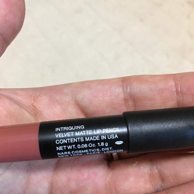 NARS(ナーズ)の一度のみ使用 NARS ベルベットリップペンシル ナーズ   コスメ/美容のベースメイク/化粧品(口紅)の商品写真