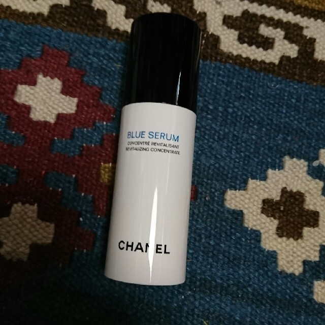 CHANEL(シャネル)のCHANEL ブルーセラム 50ml コスメ/美容のスキンケア/基礎化粧品(美容液)の商品写真