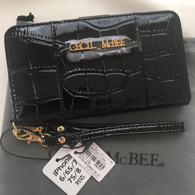 CECIL McBEE(セシルマクビー)の新品 セシルマクビー クロコ型 iPhoneケース ブラック 黒 スマホ/家電/カメラのスマホアクセサリー(iPhoneケース)の商品写真