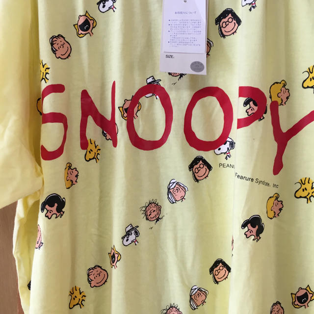 PEANUTS(ピーナッツ)のスヌーピー  ロングTシャツ レディースのトップス(Tシャツ(半袖/袖なし))の商品写真