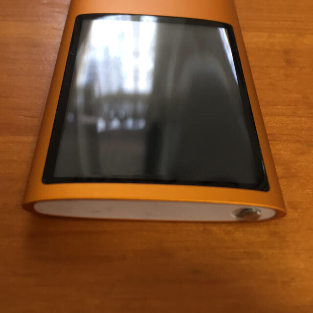 Apple(アップル)のApple iPod nano 第4世代 4GB A1285 ジャンク スマホ/家電/カメラのオーディオ機器(ポータブルプレーヤー)の商品写真