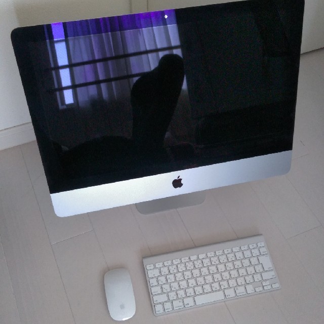 iMac 21.5インチ Mid 2014