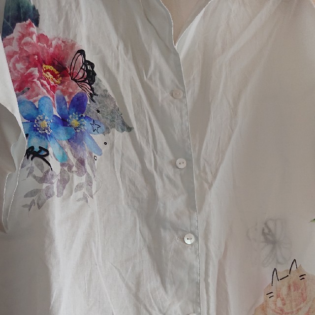 ScoLar(スカラー)のスカラー プリント シャツ レディースのトップス(シャツ/ブラウス(半袖/袖なし))の商品写真