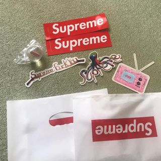 シュプリーム(Supreme)のSupreme シュプリーム supreme ステッカー(その他)