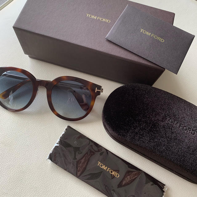 TOM FORD - 【最終sale】 TOMFORD☆サングラス☆未使用品の通販 by TOM FORD - 【最終sale】 TOMFORD☆サングラス☆未使用品の通販 by