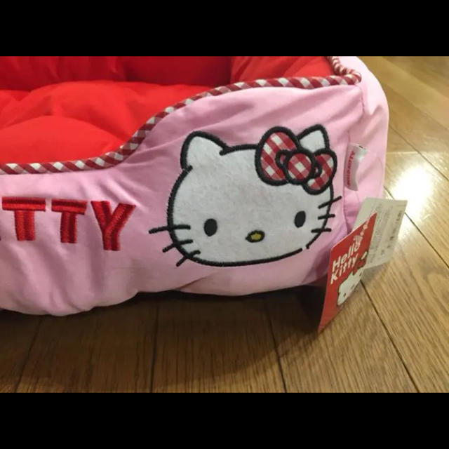 ハローキティ(ハローキティ)のサンリオ ハローキティ ペットベッド ソファーベッド ベッド 犬 猫 その他のペット用品(犬)の商品写真