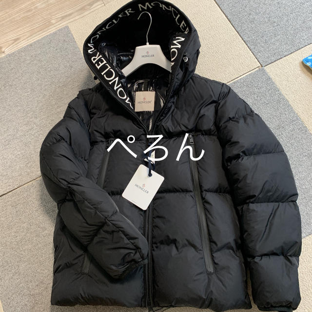 MONCLER - 【正規品】MONCLER MONTCLA モンクラ ダウンジャケット サイズ2の通販 by ぺろん's shop｜モンク