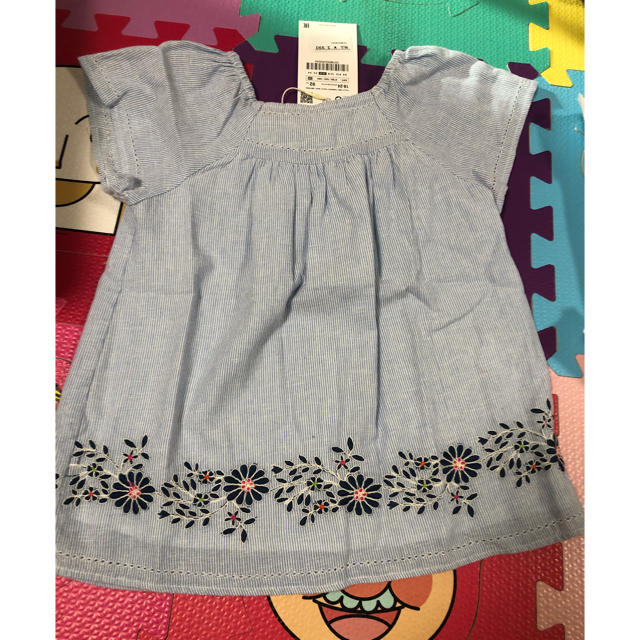 ZARA KIDS(ザラキッズ)のフラワー刺繍ワンピース キッズ/ベビー/マタニティのキッズ服女の子用(90cm~)(ワンピース)の商品写真