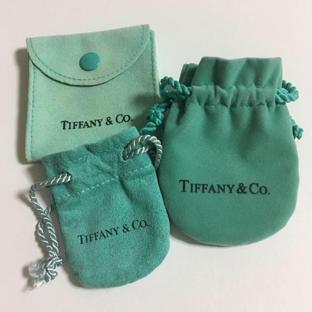 Tiffany & Co.(ティファニー)のティファニー 巾着 3枚セット ✨ アクセサリーケース レディースのアクセサリー(その他)の商品写真