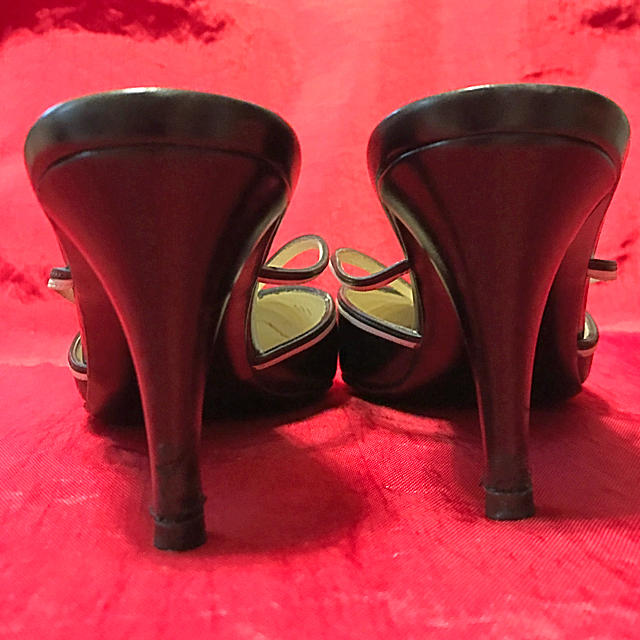 Salvatore Ferragamo(サルヴァトーレフェラガモ)のフェラガモ   ミュール レディースの靴/シューズ(ミュール)の商品写真