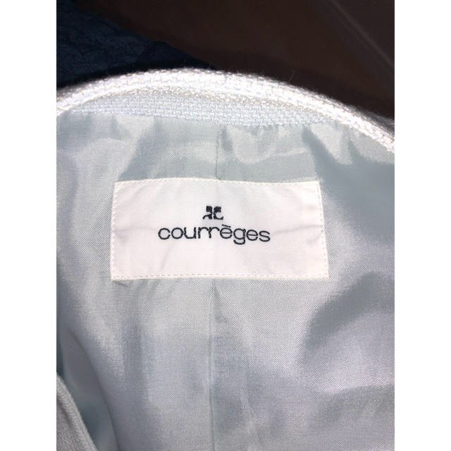 Courreges(クレージュ)のミルクティー様専用 courreges の淡いブルーセレモニースーツ レディースのフォーマル/ドレス(スーツ)の商品写真