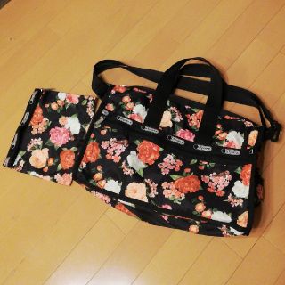 レスポートサック(LeSportsac)のレスポートサック ロイヤルローズ ミディアムウィークエンダー(ボストンバッグ)