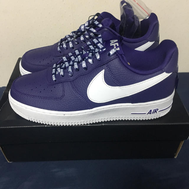 NIKE AIR FORCE 1 ‘07 LV8 ナイキ エアフォース パープル