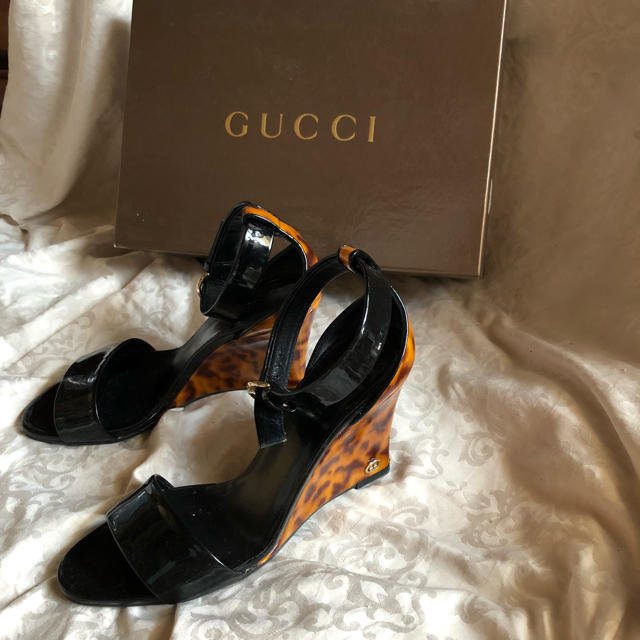 Gucci(グッチ)のグッチ ウェッジサンダル レディースの靴/シューズ(サンダル)の商品写真