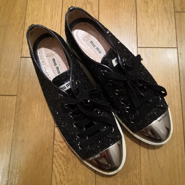 靴/シューズmiumiu グリッタースニーカー 37.5