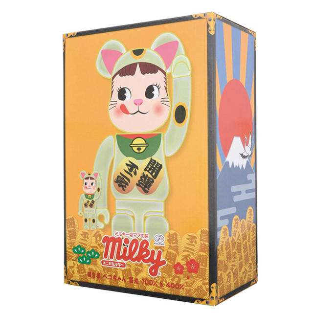 MEDICOM TOY(メディコムトイ)のBE@RBRICK 招き猫 ペコちゃん 蓄光 100％ ＆ 400% エンタメ/ホビーのフィギュア(その他)の商品写真