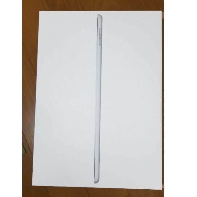 Apple iPad (第6世代)　32gb wifiモデル