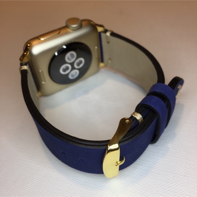 Apple Watch(アップルウォッチ)の【バンドのみ】Apple Watch 44mm レザーバンド  スマホ/家電/カメラのスマホ/家電/カメラ その他(その他)の商品写真