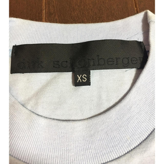 新品、未使用 DIRK SCHONBERGER ノースリーブ Tシャツ-
