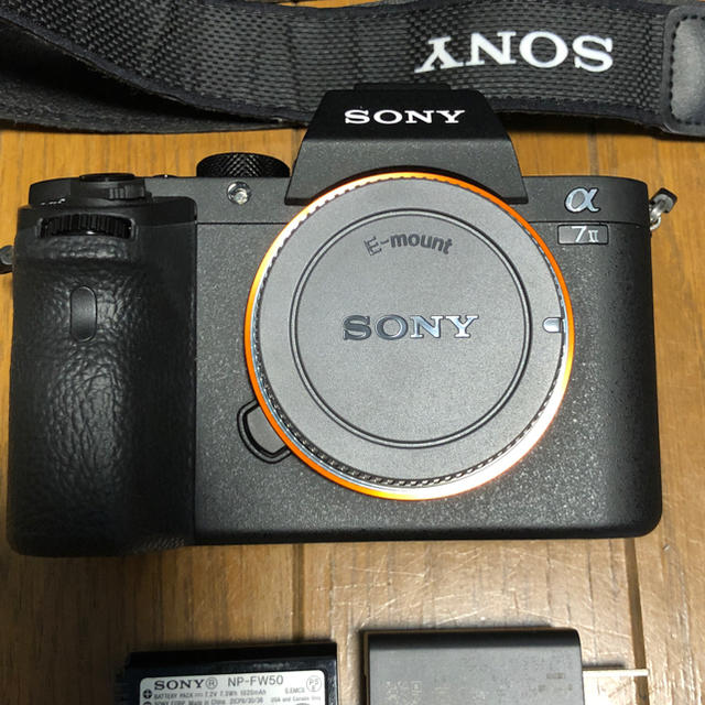 カメラ超美品　Sony α7II おまけは互換バッテリー5個