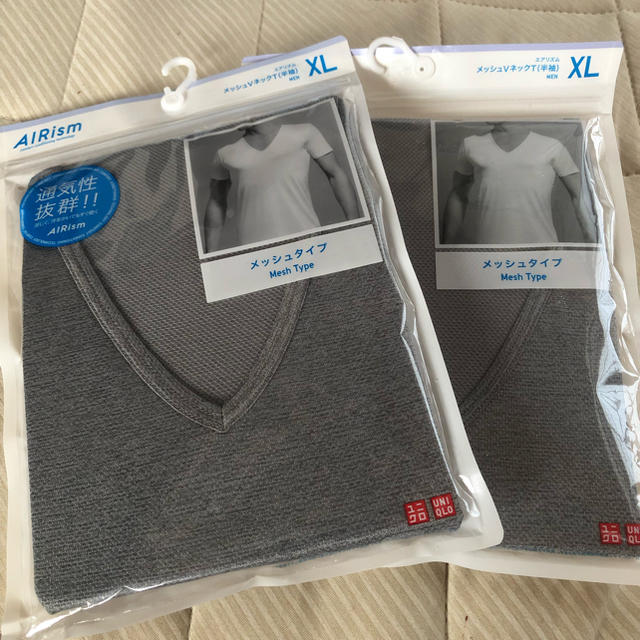UNIQLO(ユニクロ)のエアリズム  メッシュVネックT  2枚セット メンズのトップス(Tシャツ/カットソー(半袖/袖なし))の商品写真