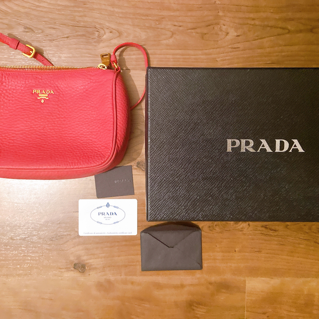 PRADA(プラダ)のプラダ  今日のみ最終 レディースのバッグ(ハンドバッグ)の商品写真