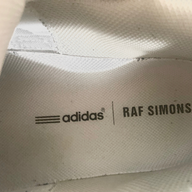 RAF SIMONS(ラフシモンズ)のRAF SIMONS × adidas  ozweego メンズの靴/シューズ(スニーカー)の商品写真