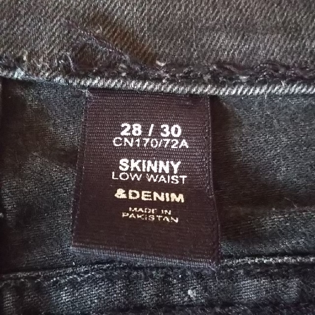 H&H(エイチアンドエイチ)のH&M  スキニー  デニム  ブラック  28 メンズのパンツ(デニム/ジーンズ)の商品写真