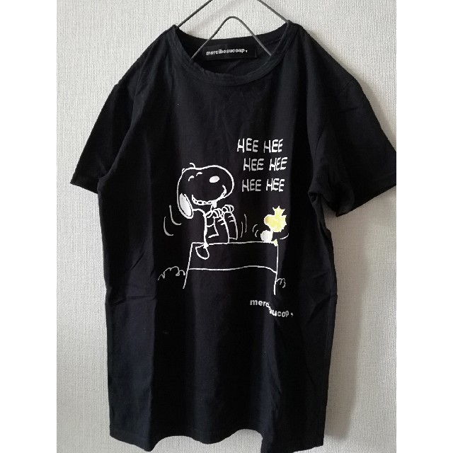 mercibeaucoup(メルシーボークー)のメルシーボークー レディース Tシャツ スヌーピー PEANUTS レディースのトップス(Tシャツ(半袖/袖なし))の商品写真